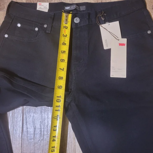 Levi's Women's Flare/Bootcut Black Jeans NWTS/t112 - Picture 4 of 9